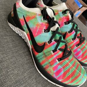 Nike Metcon Flyknit miami/wodapalooza edition. New with paper still in shoes.